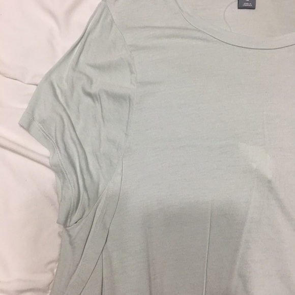 Flattering Cotton Top - Picture 3 of 4